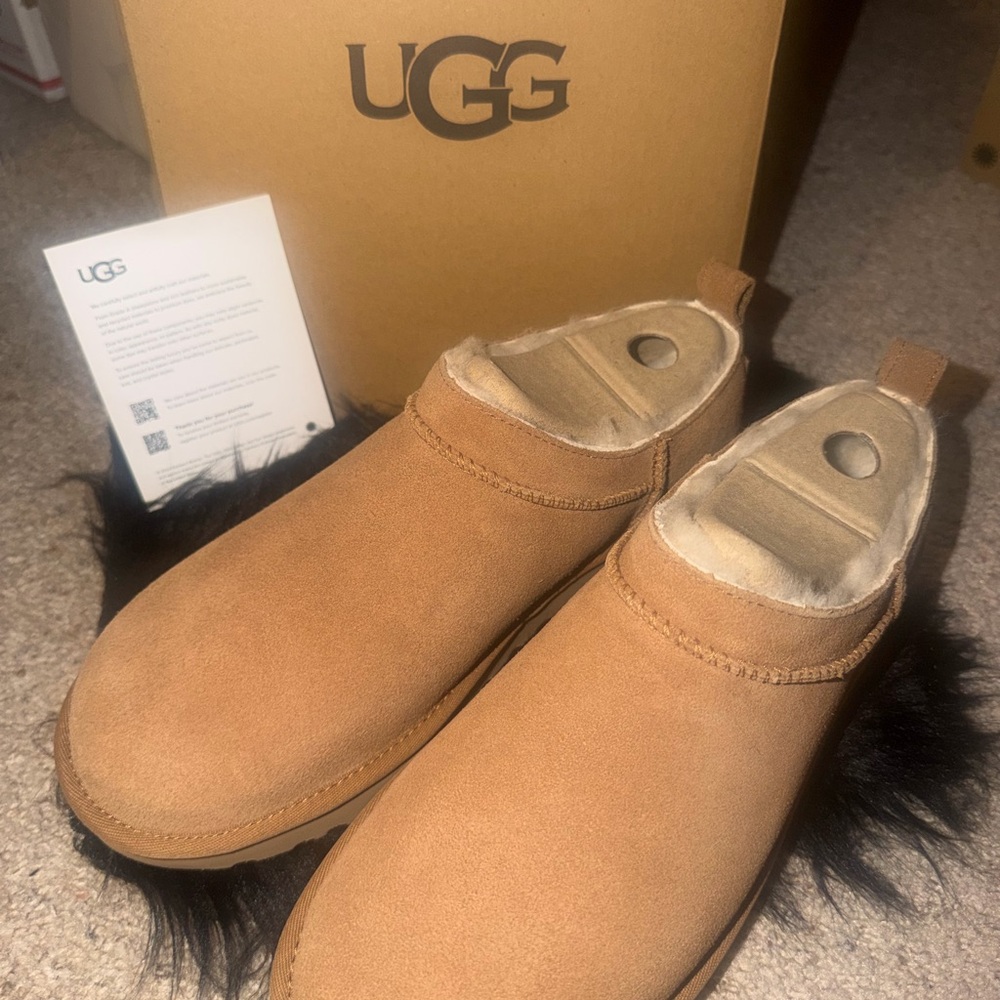 UGG Classic Micro Chestnut Suede Shearling Slip-On Clog - Picture 2 of 9